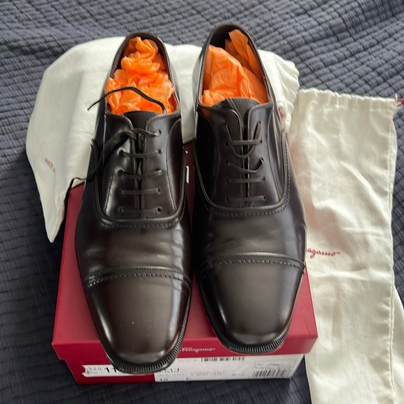 Salvatore Ferragamo - Hickory Calf T.Moro trim dress shoe